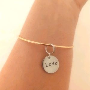 Super cute love charm bracelet silver/gold BN